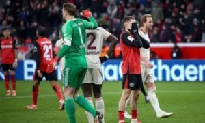 Bayern thoát hiểm trên sân Leverkusen