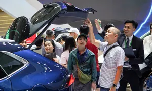 Thị trường ôtô Việt Nam thu hẹp khoảng cách với Thái Lan Thị trường ôtô Việt Nam thu hẹp khoảng cách với Thái Lan