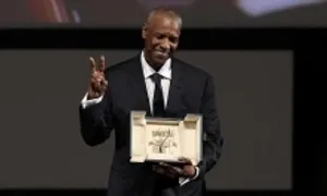 Tài tử Denzel Washington nhận Cành Cọ Vàng danh dự Tài tử Denzel Washington nhận Cành Cọ Vàng danh dự
