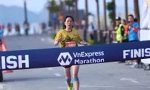 Chiến thuật của bốn nhà vô địch VnExpress Marathon Hạ Long 2025