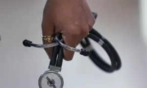 Phẫu thuật cứu bé 3 tháng tuổi bị xâm hại tình dục Phẫu thuật cứu bé 3 tháng tuổi bị xâm hại tình dục