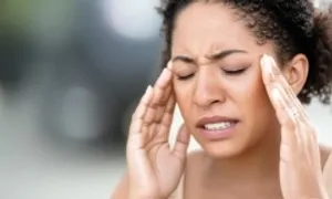 Chóng mặt do tiền đình khác đột quỵ thế nào