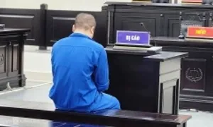Tài xế xe ôm đâm chết người từ mâu thuẫn giành khách Tài xế xe ôm đâm chết người từ mâu thuẫn giành khách