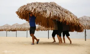 Cấp tập sơ tán tài sản ở bãi tắm nổi tiếng miền Trung