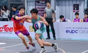 Sân Warzone sôi động trong trận Dewey gặp Phạm Hồng Thái